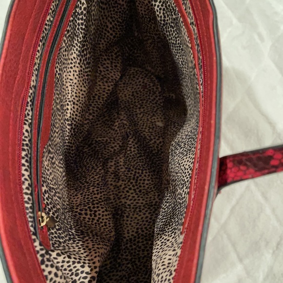 Purse - Picture 3 of 3